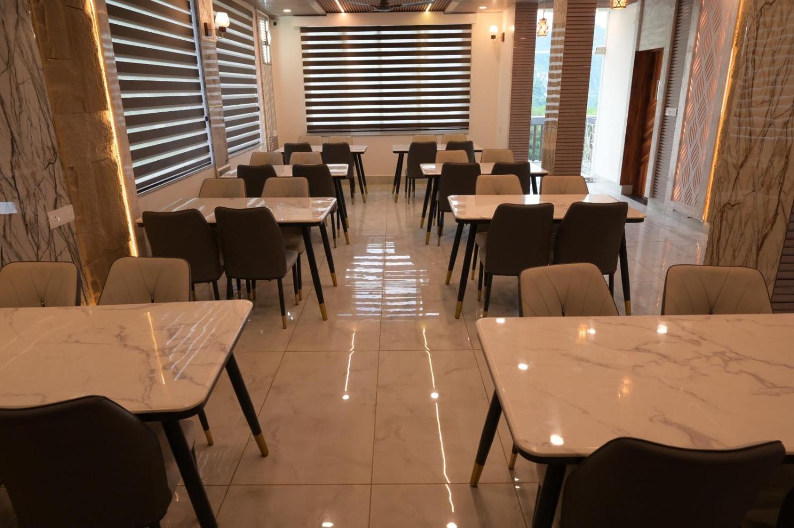 Hotel Udit Inn Rudraprayāg Dış mekan fotoğraf