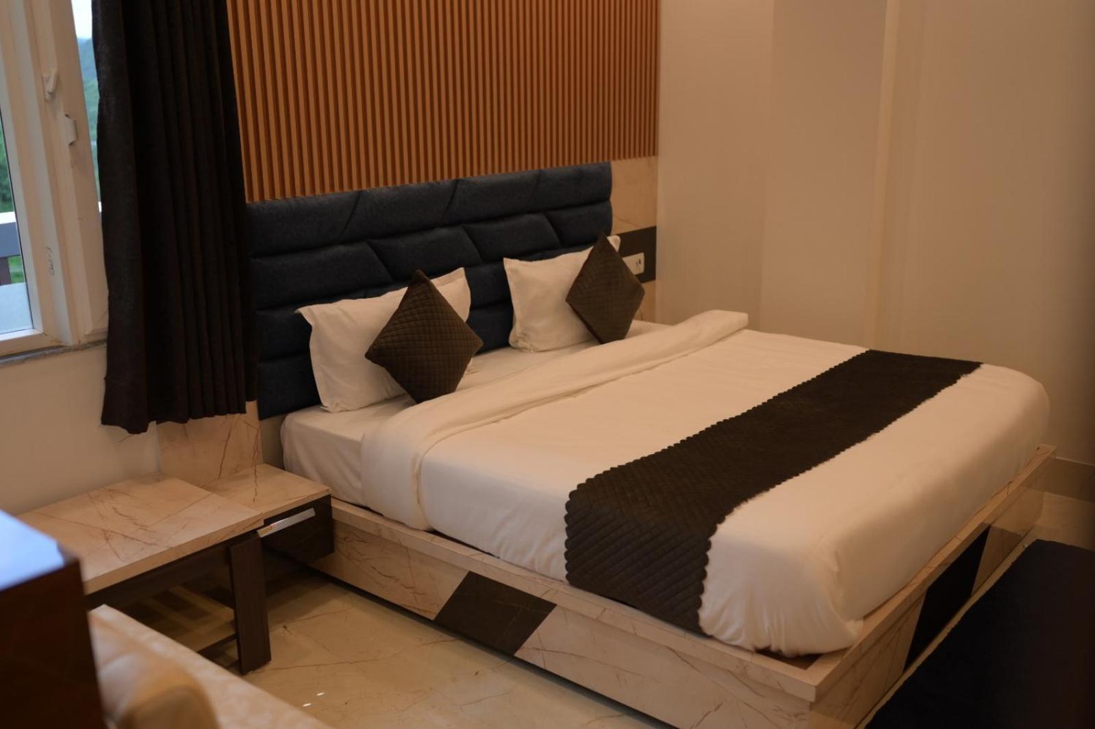 Hotel Udit Inn Rudraprayāg Dış mekan fotoğraf