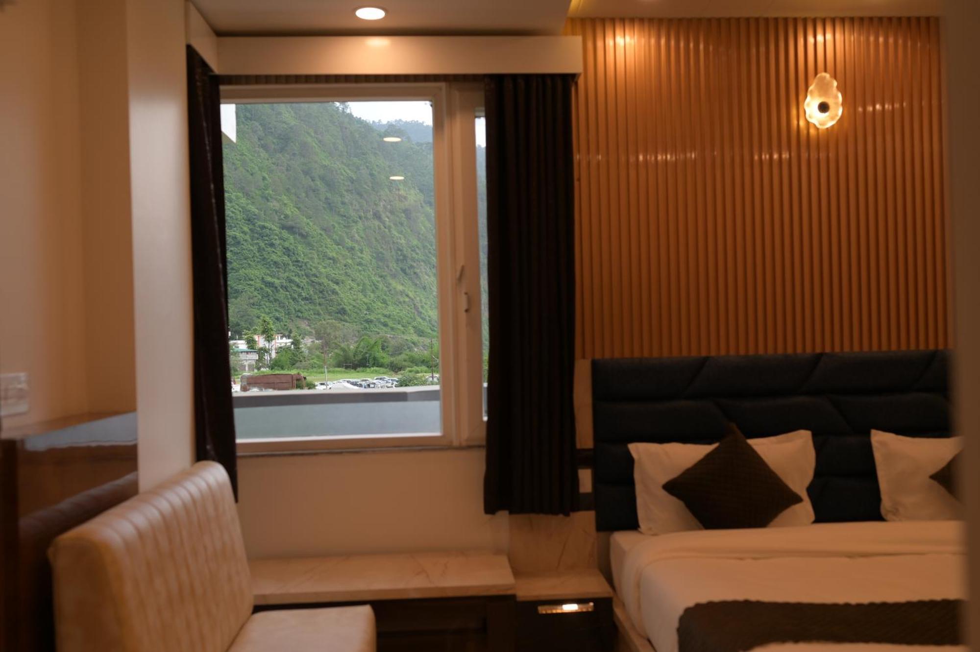 Hotel Udit Inn Rudraprayāg Dış mekan fotoğraf